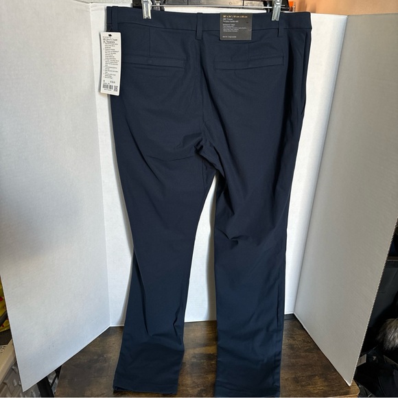 lululemon Men’s ABC Slim-Fit Trouser 34”L *Warpstreme, Waist 36” True Navy NWT - Picture 8 of 8